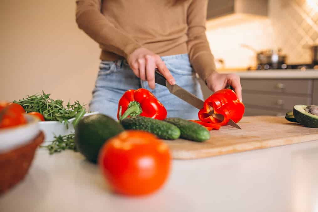 Setting up an Indoor Kitchen Garden